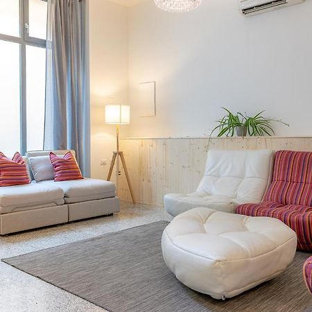 Moderno Loft A Due Passi Dal Lago Daire Torno Dış mekan fotoğraf